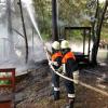 Im Höchstädter Stadtteil Sonderheim ist ein Wohnwagen mit Holzanbau ausgebrannt. 