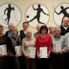 Bissingens Sportler ehrten „Langjährige“ und ernannten neue Ehrenmitglieder (von links): Sabine Hüther, Thomas Lippert (2. Vorsitzender), Josef Schmid, Erika Ferner, Georg Hiltner, Rosemarie Klarmann, Bernhard Wiedemann, Elsa Ganzenmüller, Hans Kolb (Ehrenamtsbeauftragter) Brigitte Dressel, Annemarie Rieder, Johann Rieder, Georg Wetzstein, Georg Korn, Lutz Trzeciak (Vorsitzender), Erwin Marx. 	 	