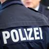 Die Polizei in NRW hat vier Männer festgenommen, die im Namen der IS-Terrororganisation Anschläge in Deutschland geplant haben sollen.