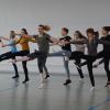 Bei den Schülerinnen und Schülern des Nikolaus-Kopernikus-Gymnasiums in Weißenhorn ist der Tanzkurs von Richard Wieser sehr beliebt.