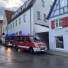 In der Drehergasse ist am Montagabend eine Tiefgarage vollgelaufen, rund 20 Zentimeter hoch stand das Wasser zwischenzeitlich, wie ein Feuerwehrmann sagt. 	