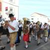 84 Meringerinnen und Meringer reisen nach Frankreich.  Gala-Diner, Festkonzerte und ein besonderes Geschenk sind Höhepunkte des Besuchs.