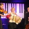 „Zydeco-Annie“ heizte den Fans der Südstaaten-Musik im Ramminger Braustadel mächtig ein. Auf dem Foto: (von links) Stefan Baldauf, Gabriel McCaslin, Anja Baldauf, Dennis Wendel und Rolf „Frédéric“ Bergér