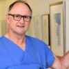Prof. Matthias Anthuber leitet das Transplantationszentrum an der Universitätsklinik Augsburg. Der erfahrene Arzt kämpf  vehement für eine Widerspruchslösung.
