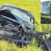 Gestern ist ein Auto bei Schnuttenbach gegen einen Bus geprallt. Der Fahrer des Wagens wurde dabei schwer verletzt.  