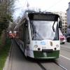 In der Augsburger Remboldstraße ist eine Straßenbahn der Linie 64 entgleist. Es gab zahlreiche Ausfälle und Verspätungen: Es wurde niemand verletzt.