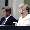Bundeskanzlerin Angela Merkel (CDU) und der bayerische Ministerpräsident Markus Söder (CSU) konnten ihren harten Lockdown-Kurs gegen Laschet nicht mehr durchsetzen. 