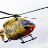 Mit dem Rettungshubschrauber ist ein schwerverletzter Radfahrer am Sonntag nach einem Sturz in Winterrieden zu einer Klinik geflogen worden. 