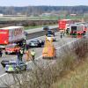 Auf der A8 gab es einen schweren Unfall.