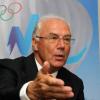 Franz Beckenbauer wirbt in Durban für die Münchner Olympia-Bewerbung. dpa