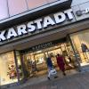 Galeria Karstadt Kaufhof will wegen finanzieller Probleme weitere Filialen schließen. Ob Augsburg betroffen ist, ist weiter offen.                                      