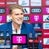 Christian Freund wird bei einer PK als neuer Sportdirektor des FC Bayern München vorgestellt.