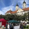 Roggenburg - Öko-Markt im Prälatenhof des Kloster Roggenburg  
Roggenburg - Ökomarkt im Prälatenhof des Kloster Roggenburg