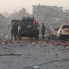 Afghanische Sicherheitskräfte am Freitag nach dem Angriff auf das deutsche Konsulat in Masar-i-Scharif. Nun gab es Explosionen auf dem US-Stützpunkt Bagram.