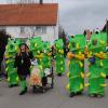 Buntes Treiben herrscht am Faschingssonntag auf Wehringens Straßen.