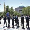 Sicherheitskräfte vor dem Mausoleum des Revolutionsführers Ajatollah Chomeini.