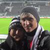 Der Lauinger Florian Baierl zusammen mit seinem Liebling, Ehefrau Kerstin, bei einem seiner vielen Besuche im Stadion seines Lieblingsvereins FC St. Pauli am Millerntor in Hamburg. 