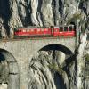 Eine der spektakulärsten Eisenbahnbrücken der Welt: das Landwasserviadukt. Die Schweizer Brücke ist Unesco-Weltkulturerbe.