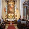 Die katholische Kirche Sankt Margaretha in Laub war zur Wiedereröffnung nach der Renovierung des Innen- und Außenbereichs sehr gut besucht. 