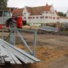 Noch gleicht das Gelände rund um das Grünauer Schloss eher einer Baustelle. Doch die Aufbauarbeiten schreiten laut Veranstalter Hubertus Reich gut voran und nähern sich der Zielgeraden. Am kommenden Freitag fällt der Startschuss für die dreitägige Messe.  	