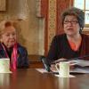 Ruth Melcer (links) und Ellen Presser stellten in der ehemaligen Synagoge Hainsfarth „Ruth’s Kochbuch“ vor.