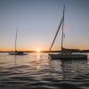 Sonnenaufgang auf dem Ammersee bei Utting im Mai. 