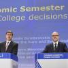 Frankreich erhält einen Aufschub bei seinem Defizit. Das wurde auf einer Pressekonferenz mit Dombrovskis (links) und Moscovici (rechts) verkündet.
