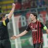 Auch AC Mailands Spielführer Riccardo Montolivo zeigte sich mit der Leistung des deutschen Unparteiischen einverstanden. Selbst, wenn das für ihn - wie hier - eine Verwarnung bedeutete.