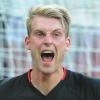 Jan-Ingwer Callsen-Bracker vom FC Augsburg kann am Samstag gegen Borussia Dortmund nicht mitwirken. 