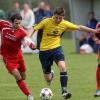 Christian Fendt (links) und David Fehle vom SV Ottmaring wollen sich auch gegen den TSV Göggingen behaupten. 
