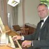 In der Dillinger Katharinenkirche begeisterte Andreas Käßmeyer an der Simon-Orgel mit einem anspruchsvollen Programm. 