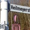 Das Straßenschild der Heilmeyersteige am Oberen Eselsberg. Ihr Namensgeber ist umstritten