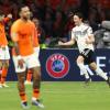 Mit einem Last-Minute-Treffer macht Nico Schulz (rechts) das Glück perfekt. Deutschland gewinnt mit 3:2 gegen die Niederlande.