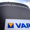 Der Batteriehersteller Varta AG profitiert von der geplanten Milliardenförderung für Batteriezellenforschung.