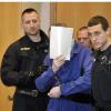 Polizistenmörder Rudolf Rebarczyk muss wohl für den Rest seines Lebens in Haft. Der Bundesgerichtshof hat das Urteil aus Augsburg bestätigt.
