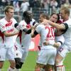 FCA FC Augsburg gegen RW Oberhausen 2. Fußball-Bundesliga  - Jubel nach Tor Jan-Ingwer Callsen-Bracker, Gibril Sankoh, Marcel Ndjeng Torschütze Paul Verhaegh Hajime Hosogai und Lukas Sinkiewicz
Foto: Fred Schöllhorn