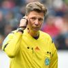 Der ehemalige Schiedsrichter Thorsten Kinhöfer beklagt den mangelnden Respekt von Fußballprofis gegenüber den Referees.