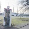 Die Telekom wird die Telefonzelle an der Mittelschule in Jettingen abbauen.  