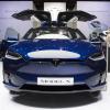 Ein kleiner Chip macht dem großen Tesla Model X zu schaffen. 