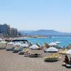 Sonnenbaden auf Rhodos: Griechenland dürfte im Sommer mit das gefragteste Reiseziel im Ausland sein.