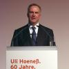 Karl-Heinz-Rummenigge hat eine humorige Rede auf Uli Hoeneß gehalten.