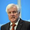 Bayerns Ministerpräsident Horst Seehofer und andere Politiker haben Briefe mit weißem Pulver erhalten.