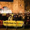 Gegner des islamkritischen "Pegida"-Bündnisses demonstrierten am Montag auf dem Sendlinger-Tor-Platz in München.