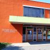 In der Mittelschule Ichenhausen spielte sich am Montag ein Teil der blutigen Auseinandersetzung zweier Männer ab.
