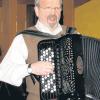 500 Singstunden hat Dr. Erich Sepp bereits in ganz Bayern abgehalten. Sein 501. offenes Singen findet in Thaining statt.  