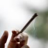 In Schondorf hat die Polizei eine 13-Jährige mit Cannabis erwischt.