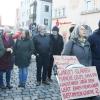 Phasenweise haben nach Schätzungen der Polizei am Samstagnachmittag bis zu 2200 Menschen auf dem Aichacher Stadtplatz für Demokratie und Freiheit demonstriert.