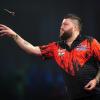 Mit dem perfekten Spiel zum WM-Sieg: Michael Smith wirft im Finale einen 9-Darter.