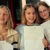 Schüler mit einer Note Eins im Zeugnis dürfen am Montag (2. August) in Bayern kostenlos Zug fahren. Archivbild.