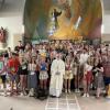 Die Eichstätter Gruppe mit Bischof Gregor Maria Hanke beim Weltjugendtag der katholischen Kirche in Lissabon. 